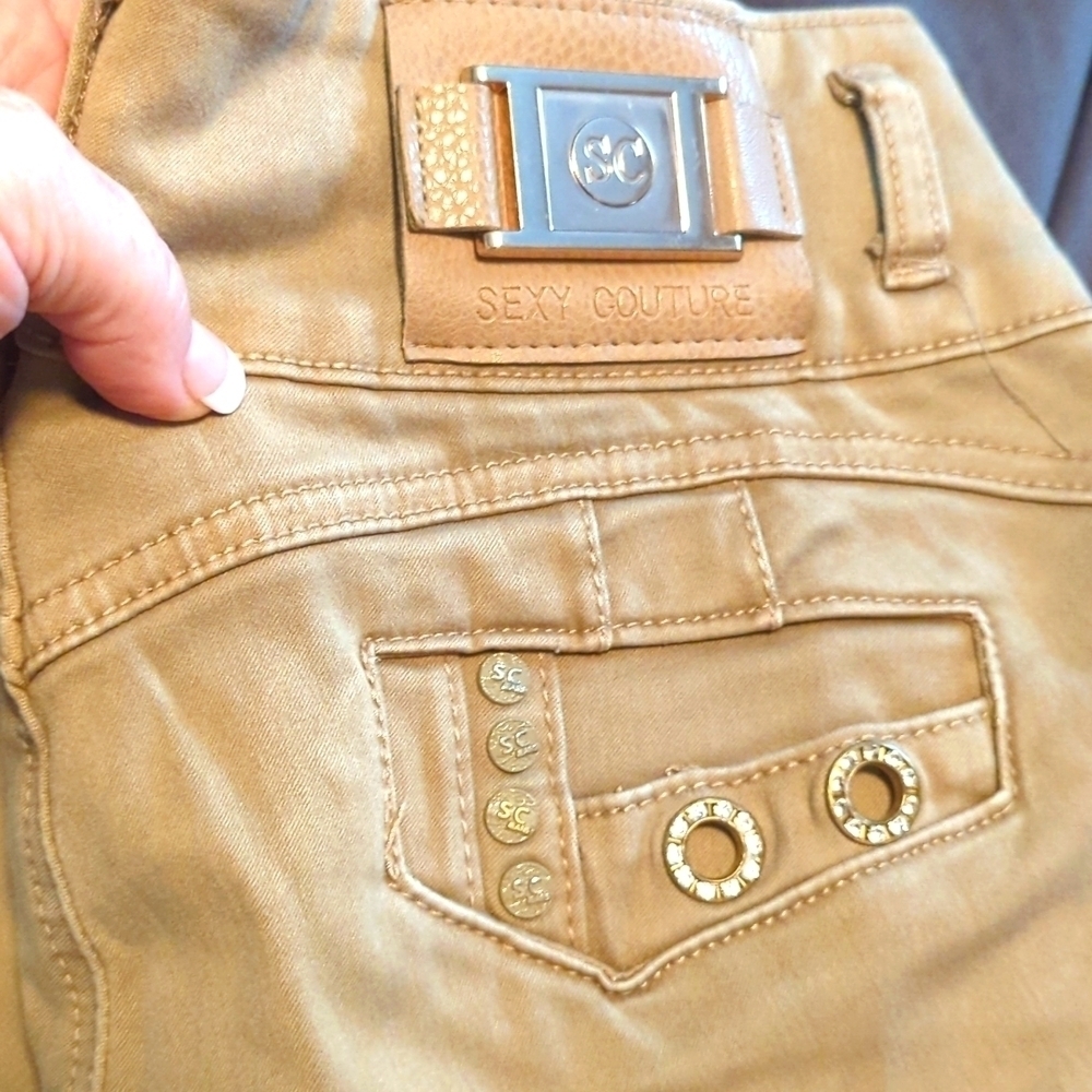 Sexy couture booty skinny jeans with rhinestones.